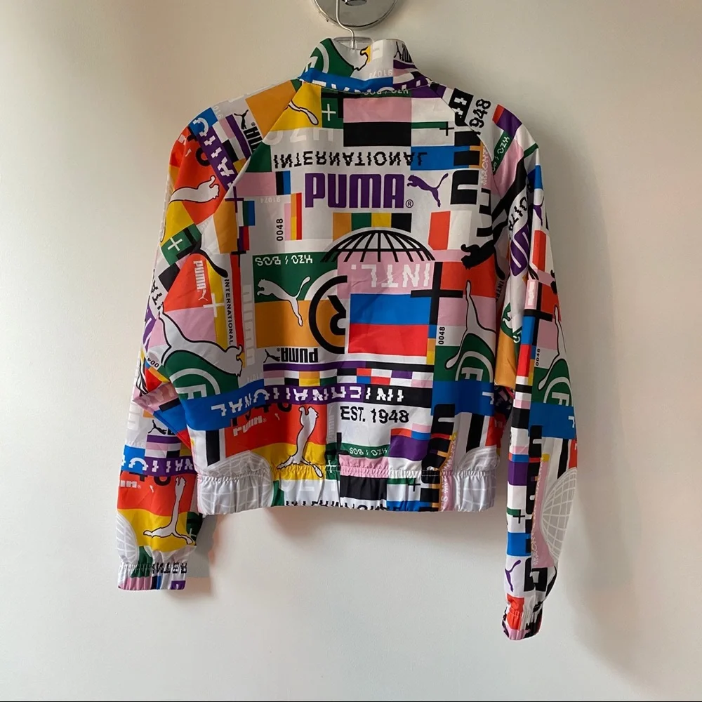 PUMA Cropped Woven Track Jacket - Picture 2 of 4